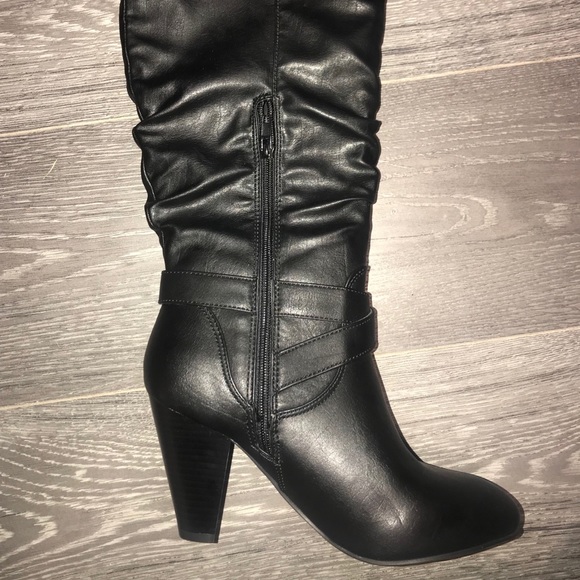 Black Knee High Heeled Rampage Boots - Picture 4 of 5